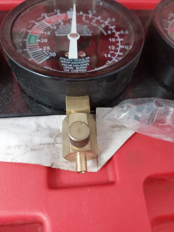 zestaw-wokumetry-do-synchronizacji-gaznika-pompy-waga-produktu-z-opakowaniem-jednostkowym-2000