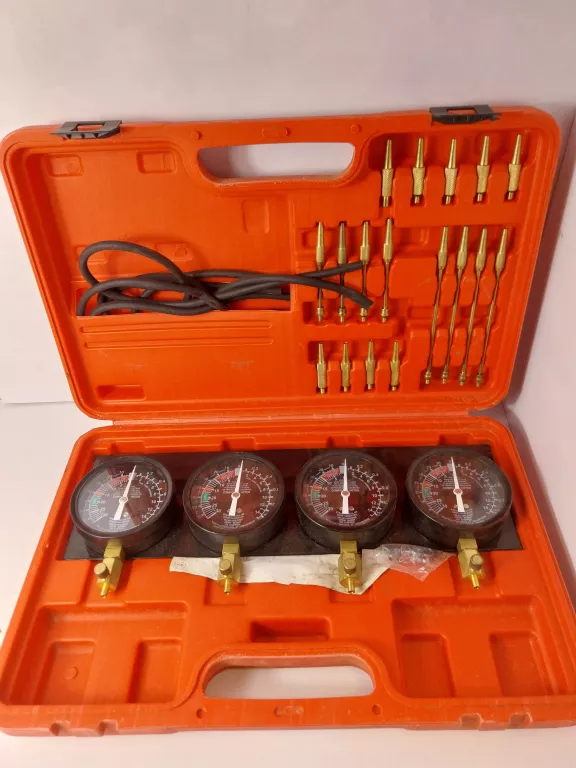 ZESTAW WOKUMETRY DO SYNCHRONIZACJI GAŹNIKA POMPY