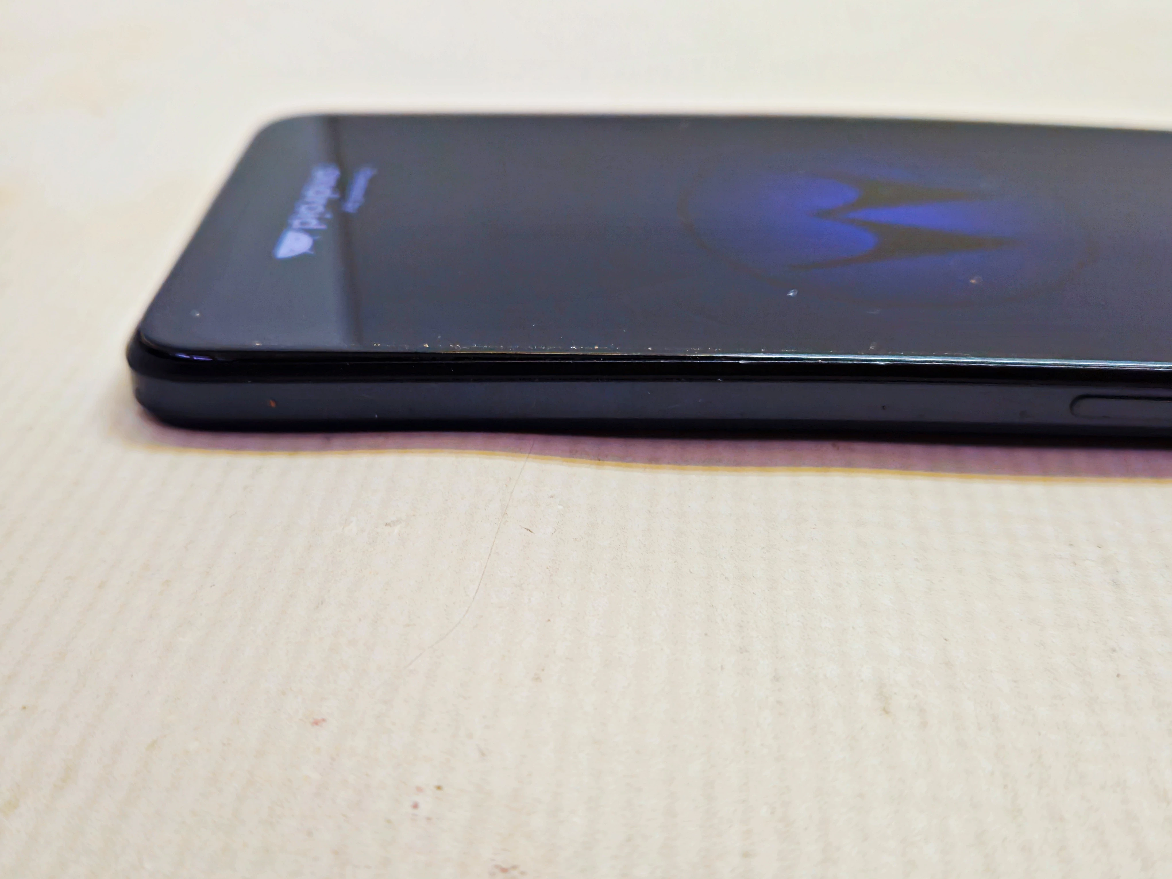 telefon-motorola-moto-g13-etui-ds-1284-wygiety-stan-11323-2