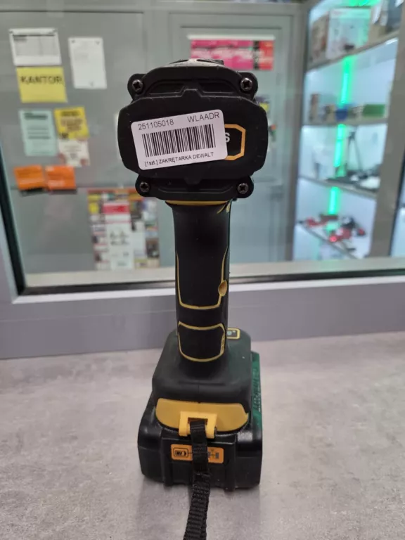 ZAKRĘTARKA DEWALT DCF850
