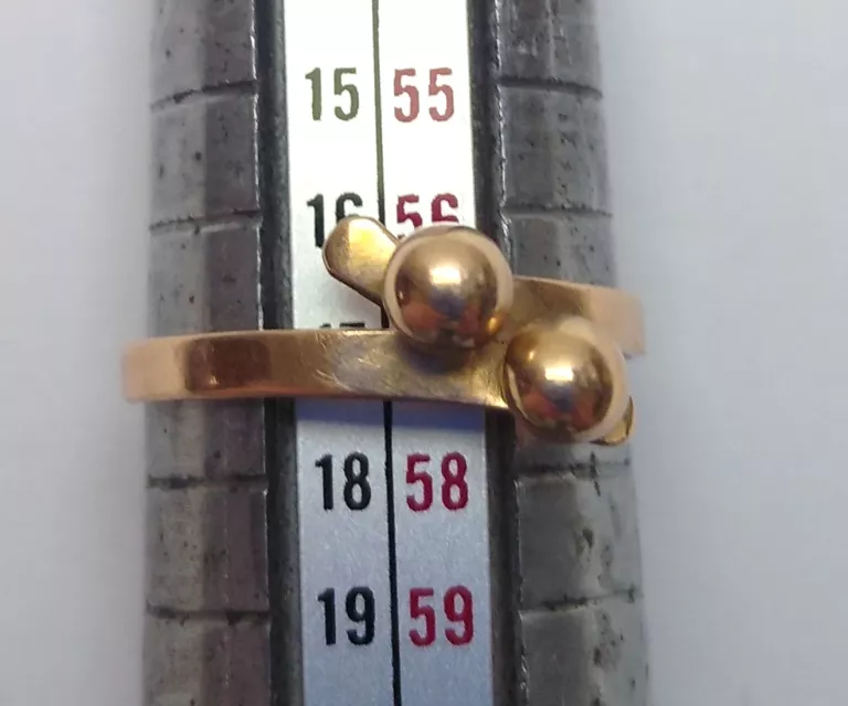 WYRÓB JUBILERSKI UŻYWANY PIERŚCIONEK 2,79G