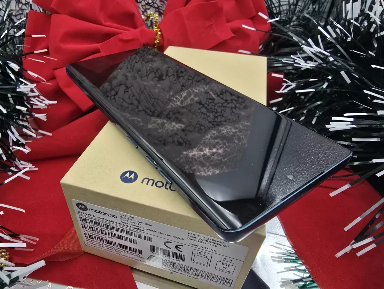 TELEFON MOTOROLA EDGE 50 FUSION 12GB/512GB