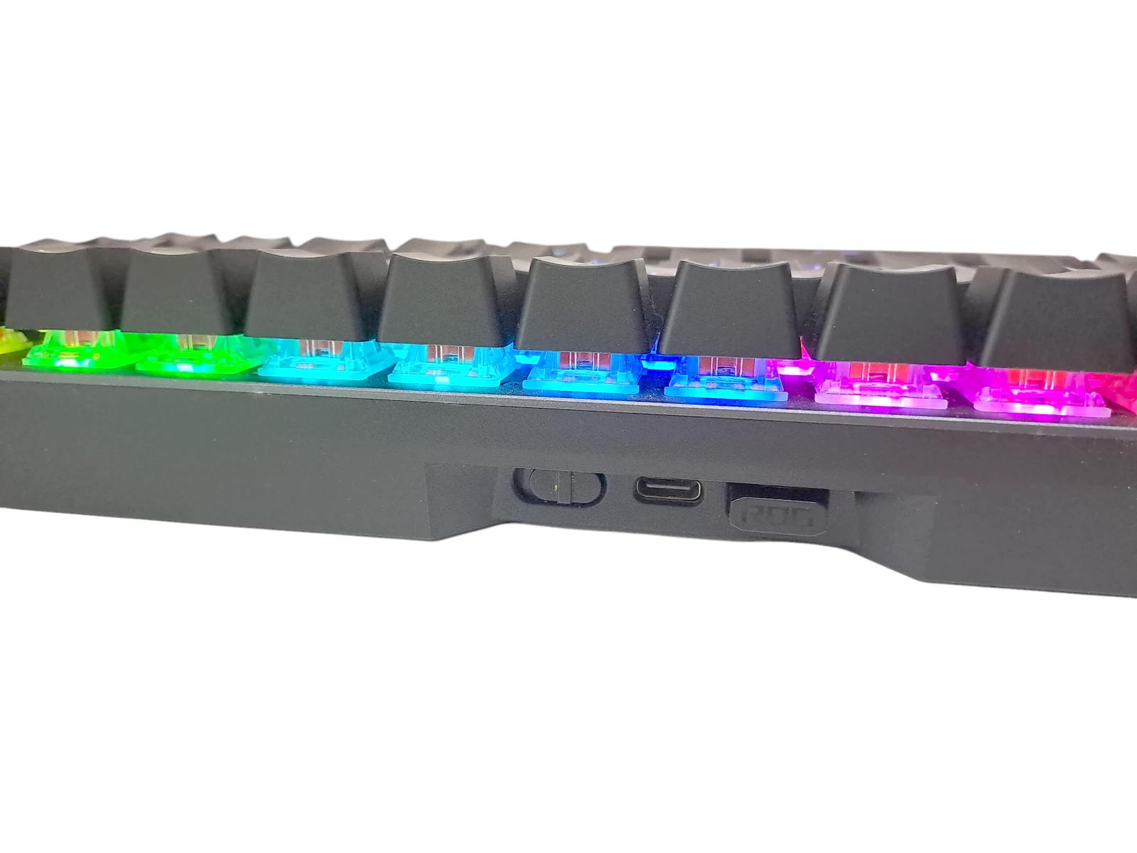 klawiatura-asus-rog-falchion-typ-klawiatury-217377-276929