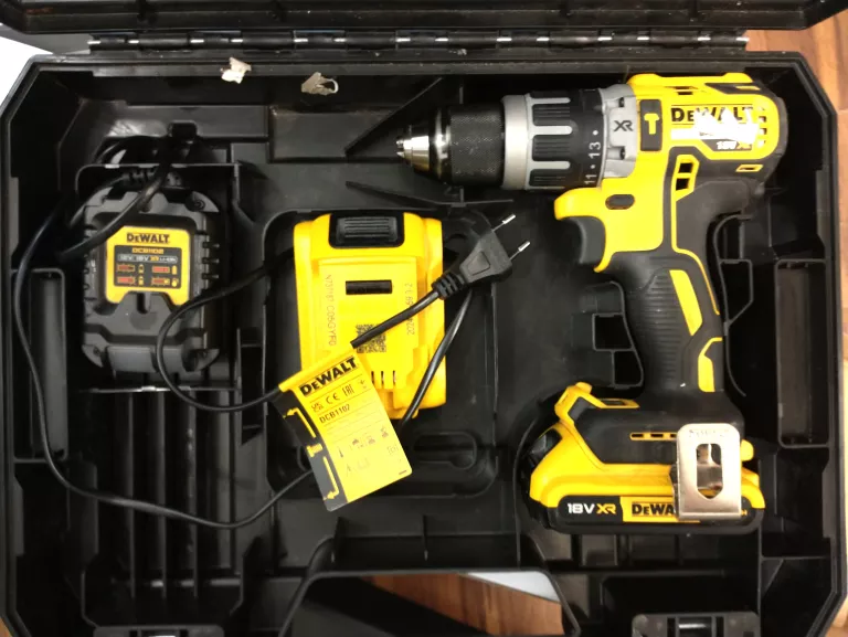 wiertarka-dewalt-dcd796-2x-akumulator-ladowarka-ean-gtin-5035048616376