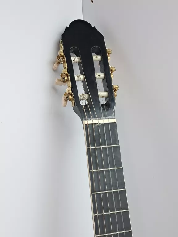 gitara-klasyczna-44-marka-248811-958954