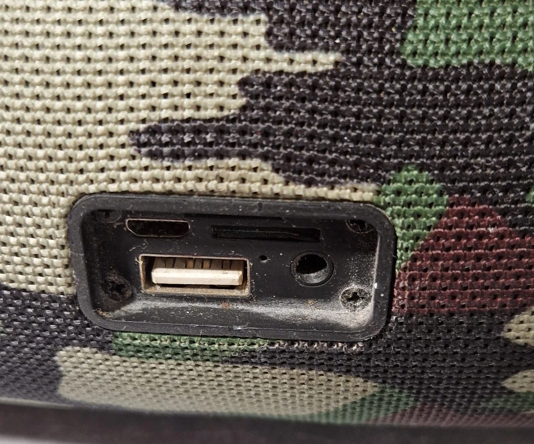 glosnik-new-audio-m110btws-stan-11323-2