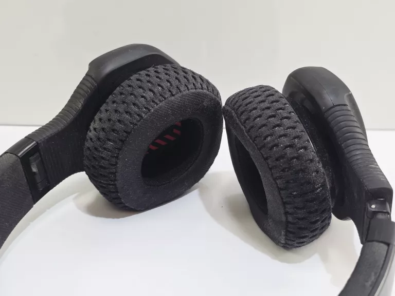 sluchawki-jbl-under-armour-on-ear-train-sport-kolor-dominujacy-129357-3