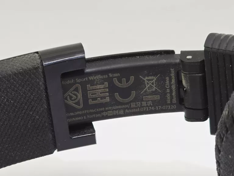 sluchawki-jbl-under-armour-on-ear-train-sport-model-250439-1920634