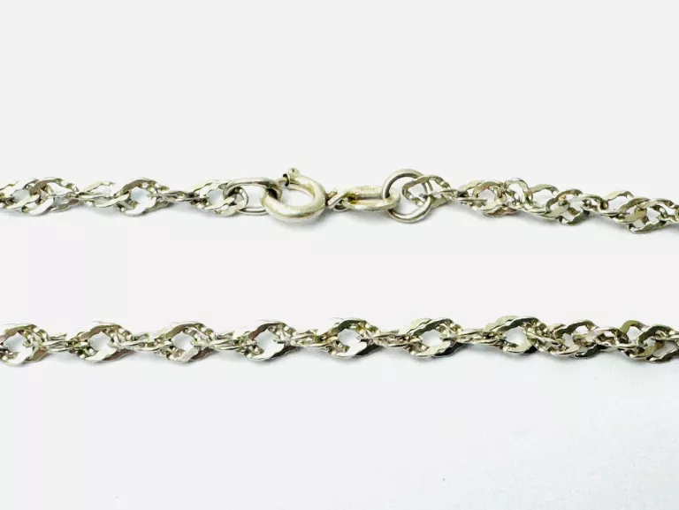SREBRNY ŁAŃCUSZEK 925 5,07G R48