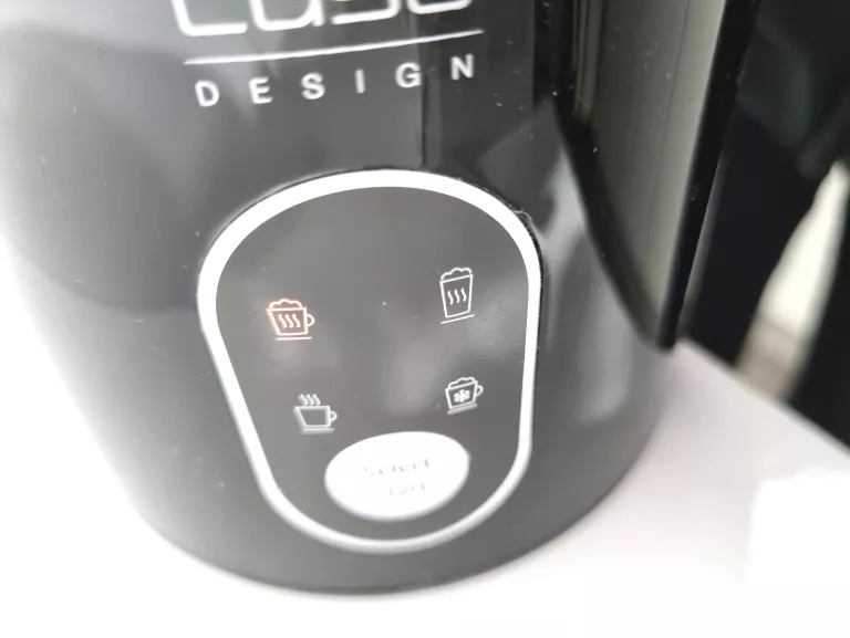 spieniacz-do-mleka-caso-cremachoco-black-1665-model-design