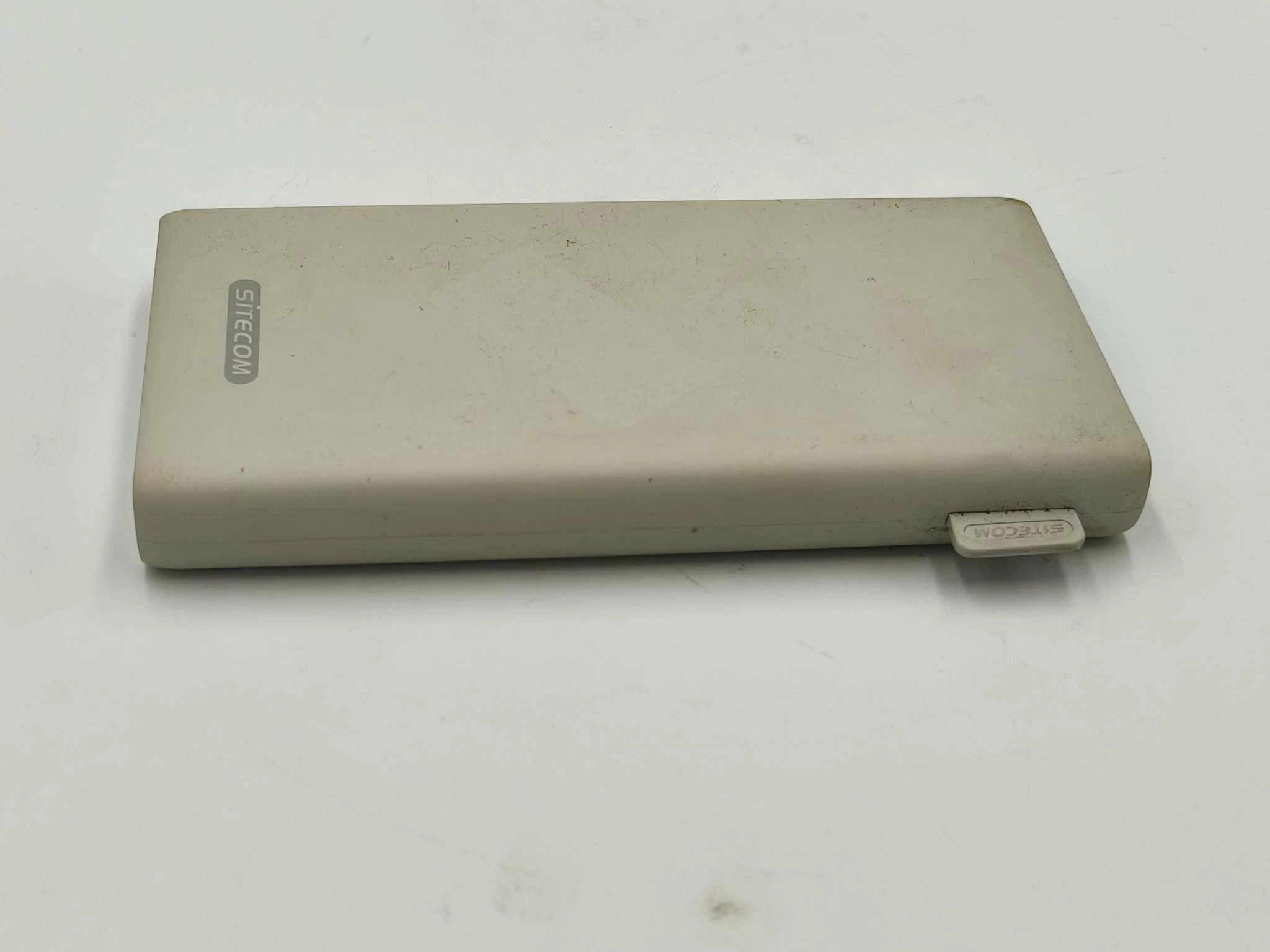 powerbank-sitecom-10000mah-pojemnosc-akumulatora-10000