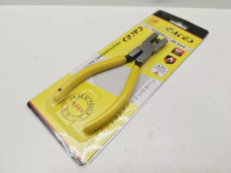 urzadzenie-do-robienia-dziurek-w-pasku-dziurkacz-stan-11323-2