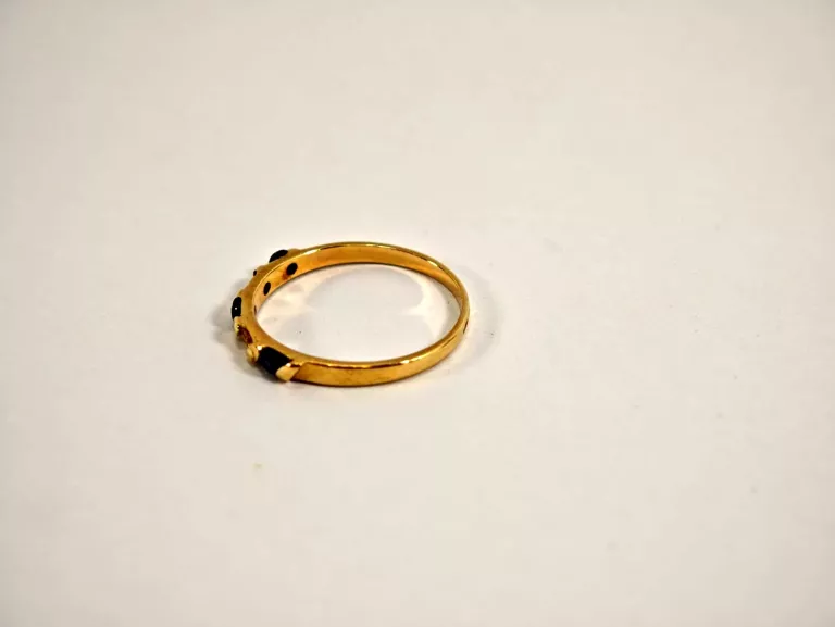 ZŁOTY PIERŚCIONEK 585 1,32 G ROZMIAR 13