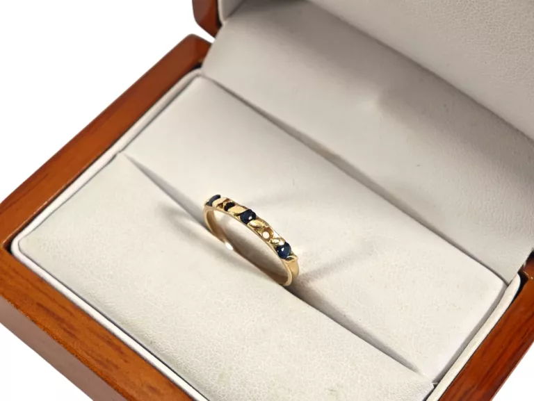 ZŁOTY PIERŚCIONEK 585 1,32 G ROZMIAR 13