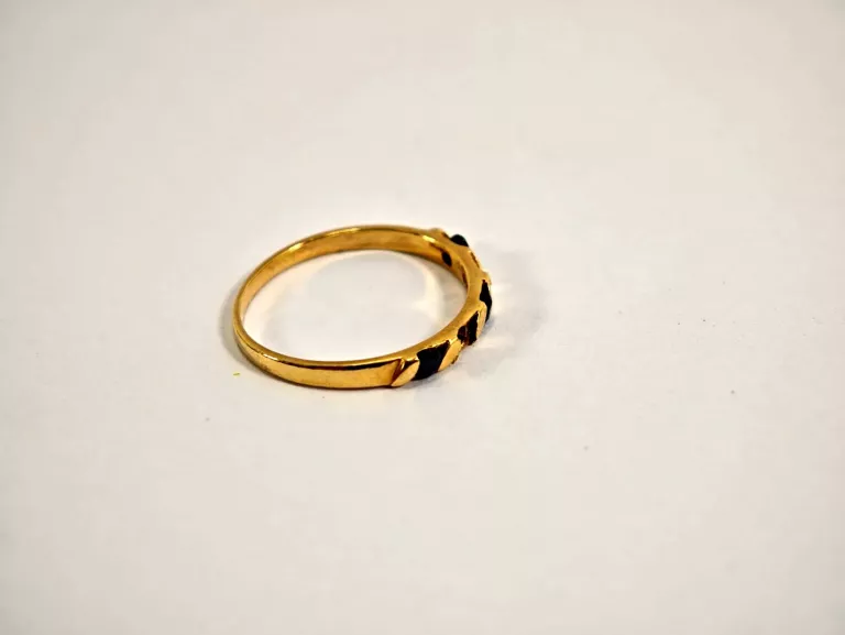 ZŁOTY PIERŚCIONEK 585 1,32 G ROZMIAR 13