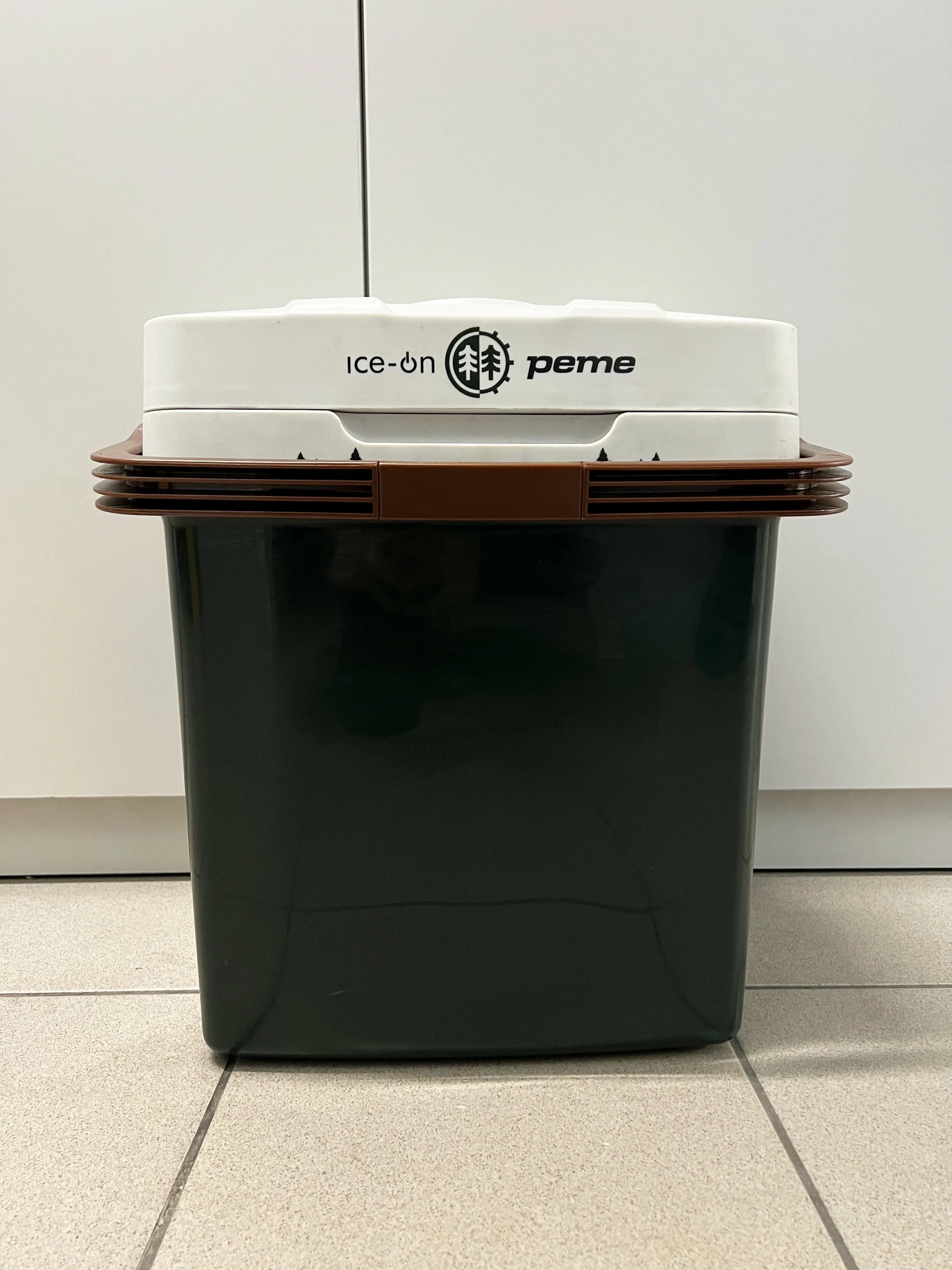 lodowka-turystyczna-peme-ice-on-essential-23l-12230v-ean-gtin-5901793678870