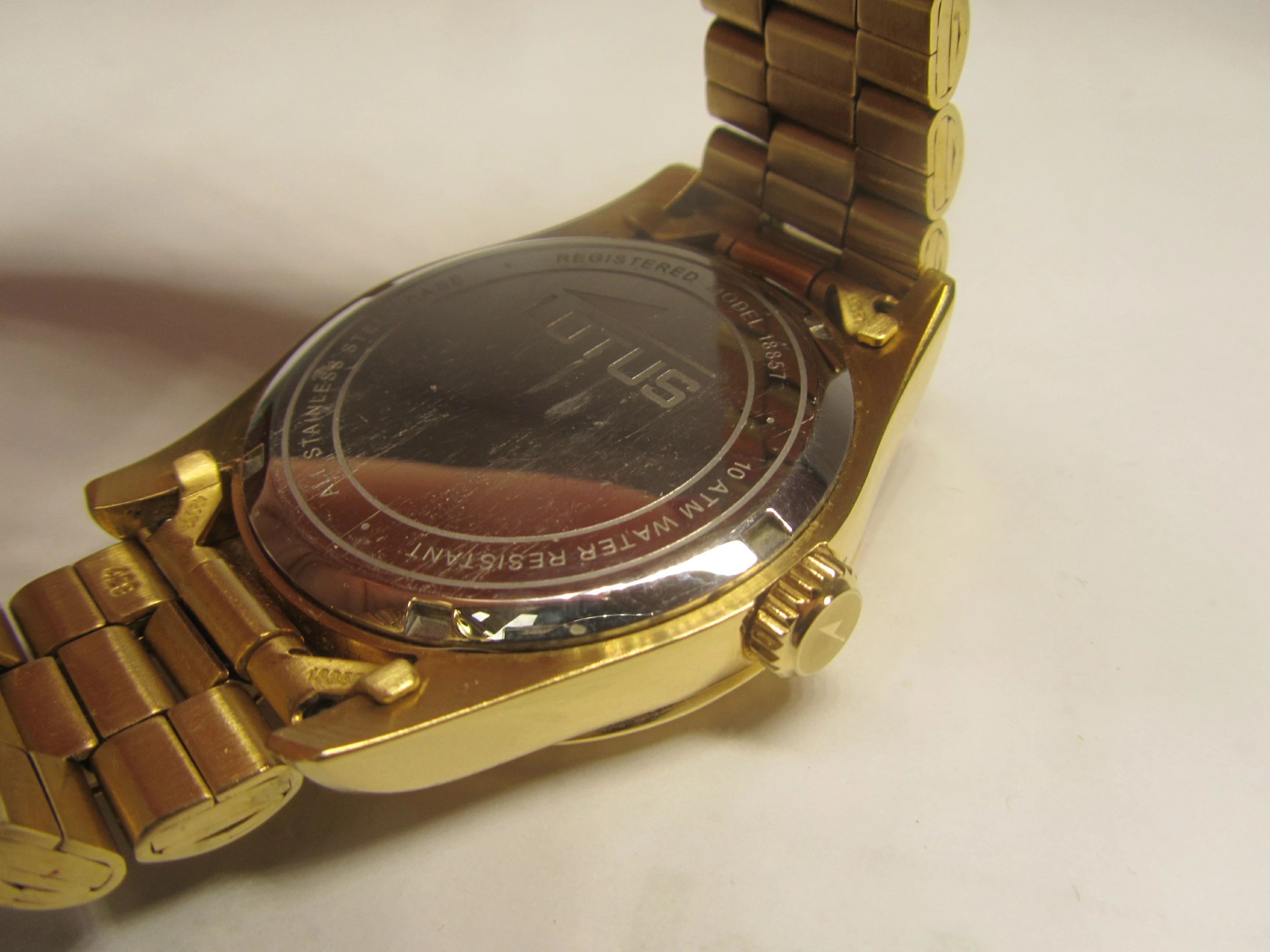 zegarek-lotus-18857-ksztalt-koperty-129223-2