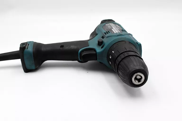 WIERTARKO-WKRĘTARKA UDAROWA MAKITA HP0300