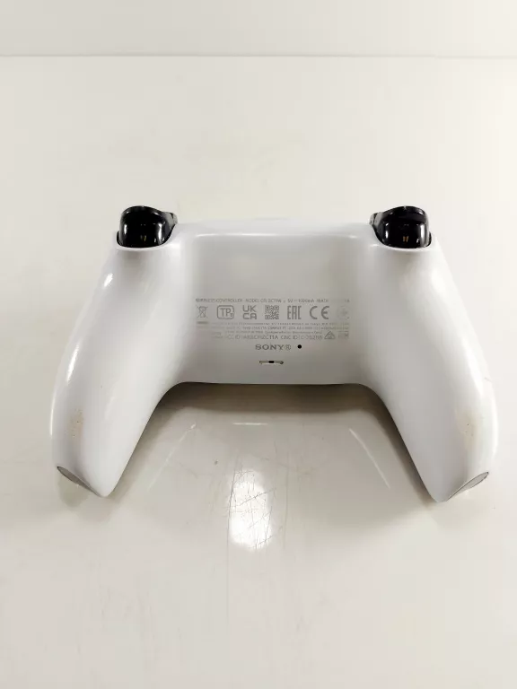 konsola-ps5-slim-1tb-z-napedempad-product-id-71d9faac-8889-41e8-94c6-e5bb34dc1d40