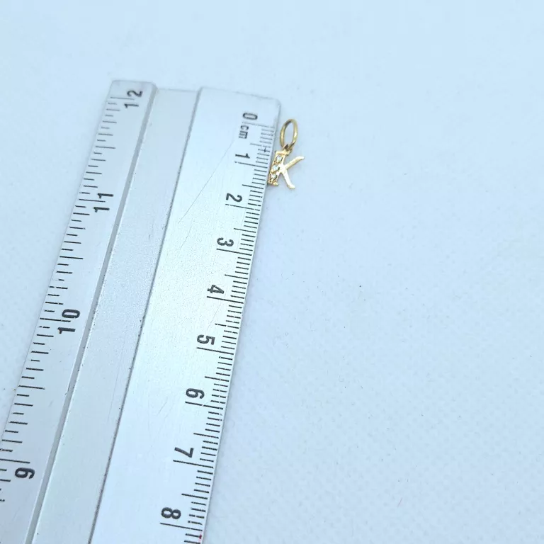 zlota-zawieszka-literka-k-p585-031-g-material-15835-2