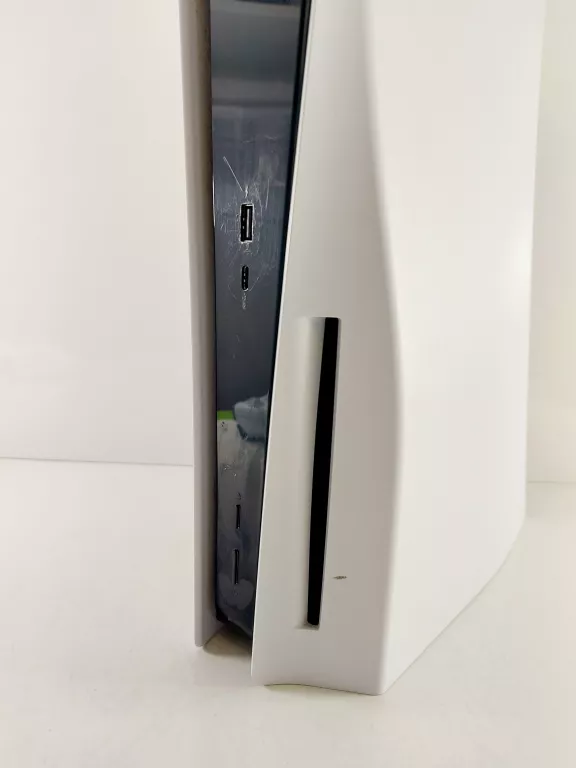 KONSOLA PS5 SLIM 1TB Z NAPĘDEM+PAD