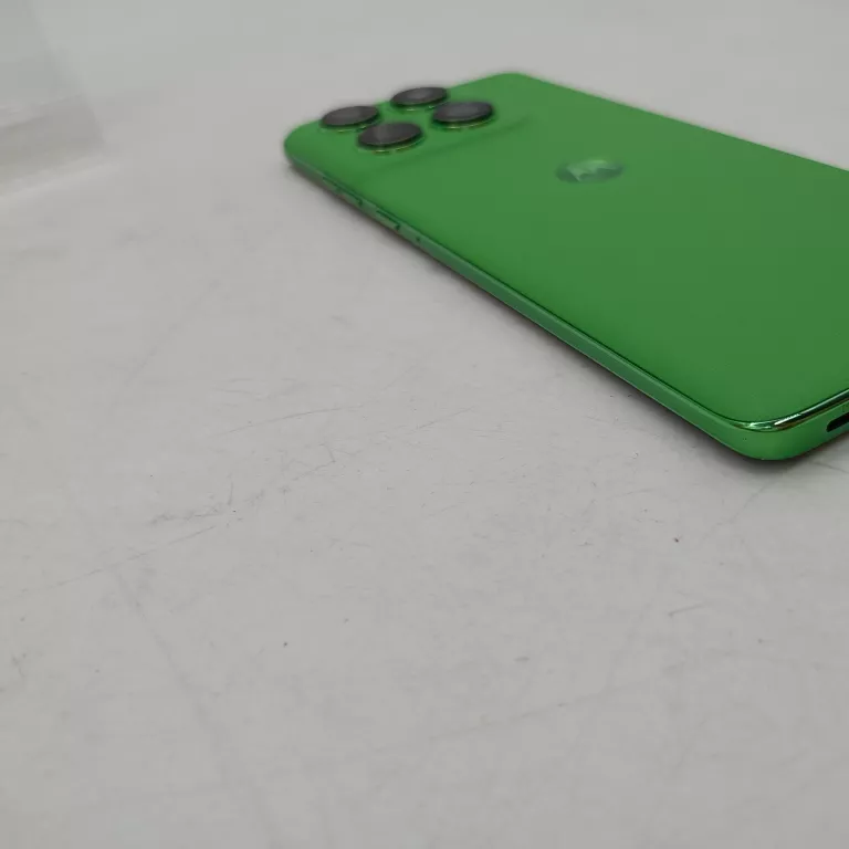 TELEFON MOTOROLA EDGE 60 12/512 GB