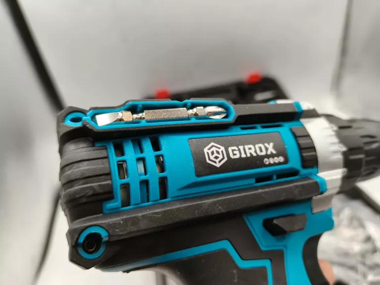 WKRĘTARKA GIROX + 2X AKU / WALIZKA