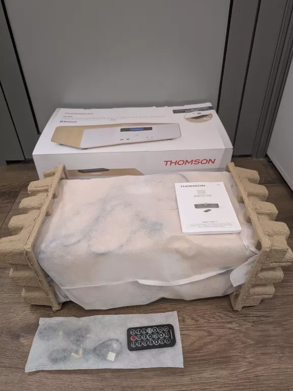 miniwieza-stereo-thomson-mic201ibt-stan-11323-2