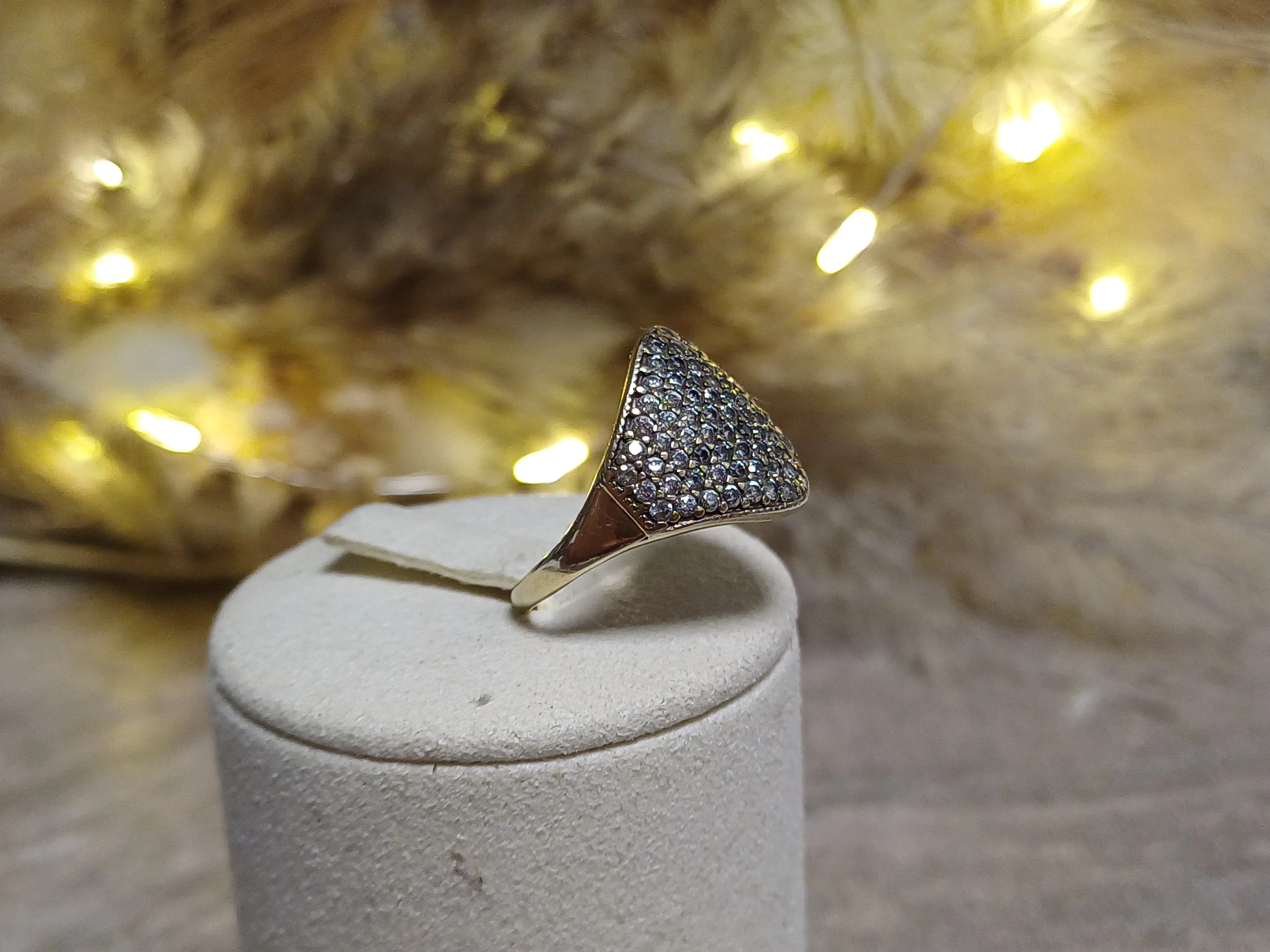 piekny-zloty-pierscionek-z-cyrkoniami-p333-rozmiar-18-302g-ean-gtin-1231231233