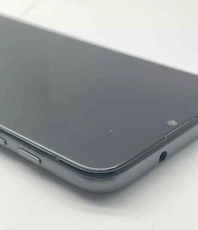 telefon-motorola-moto-e20-232gbpekniecie-na-aparacie-stan-11323-2