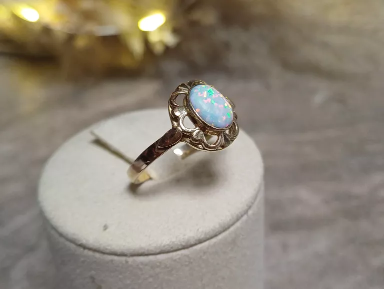 zloty-pierscionek-z-kamieniem-p585-rozmiar-19-252g-rodzaj-2205-2