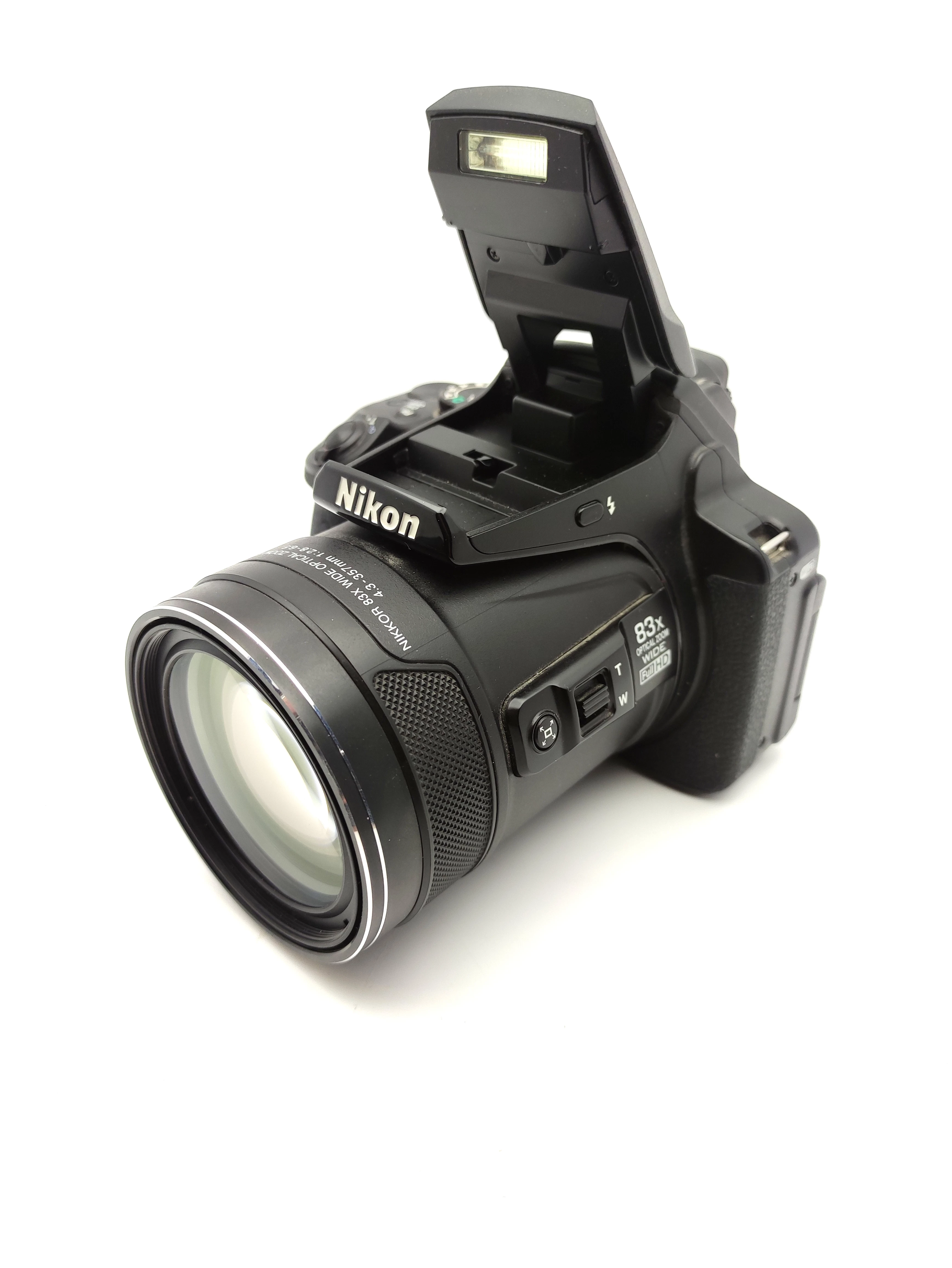 aparat-nikon-coolpix-p900-ladowarka-ean-gtin-0018208944262