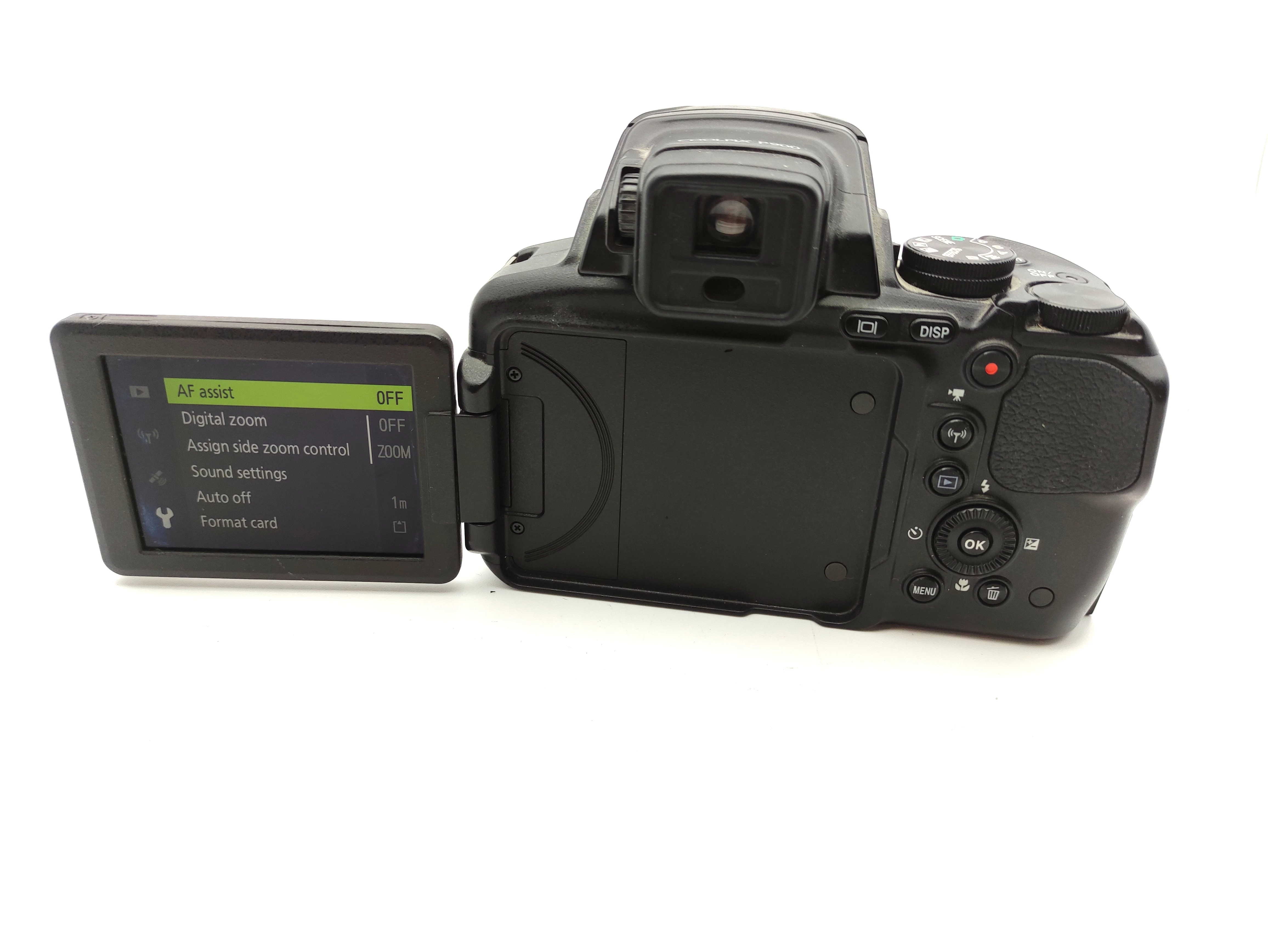 aparat-nikon-coolpix-p900-ladowarka-stabilizacja-14349-4