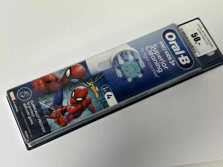 ORAL-B PRO SPIDER-MAN KOŃCÓWKI DO SZCZOTECZKI DLA DZIECI 4SZT
