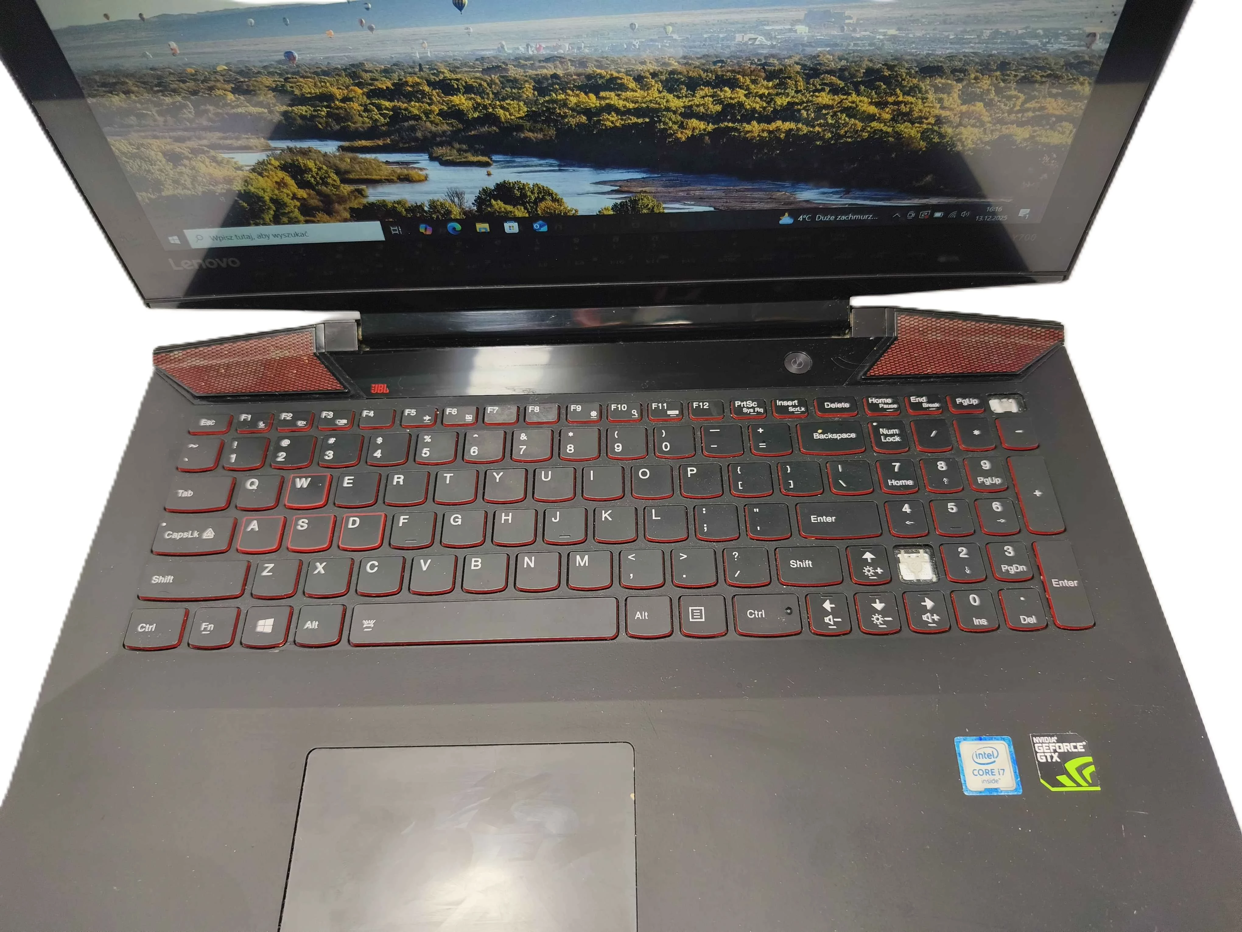 laptop-lenovo-legion-y700-przekatna-ekranu-1560
