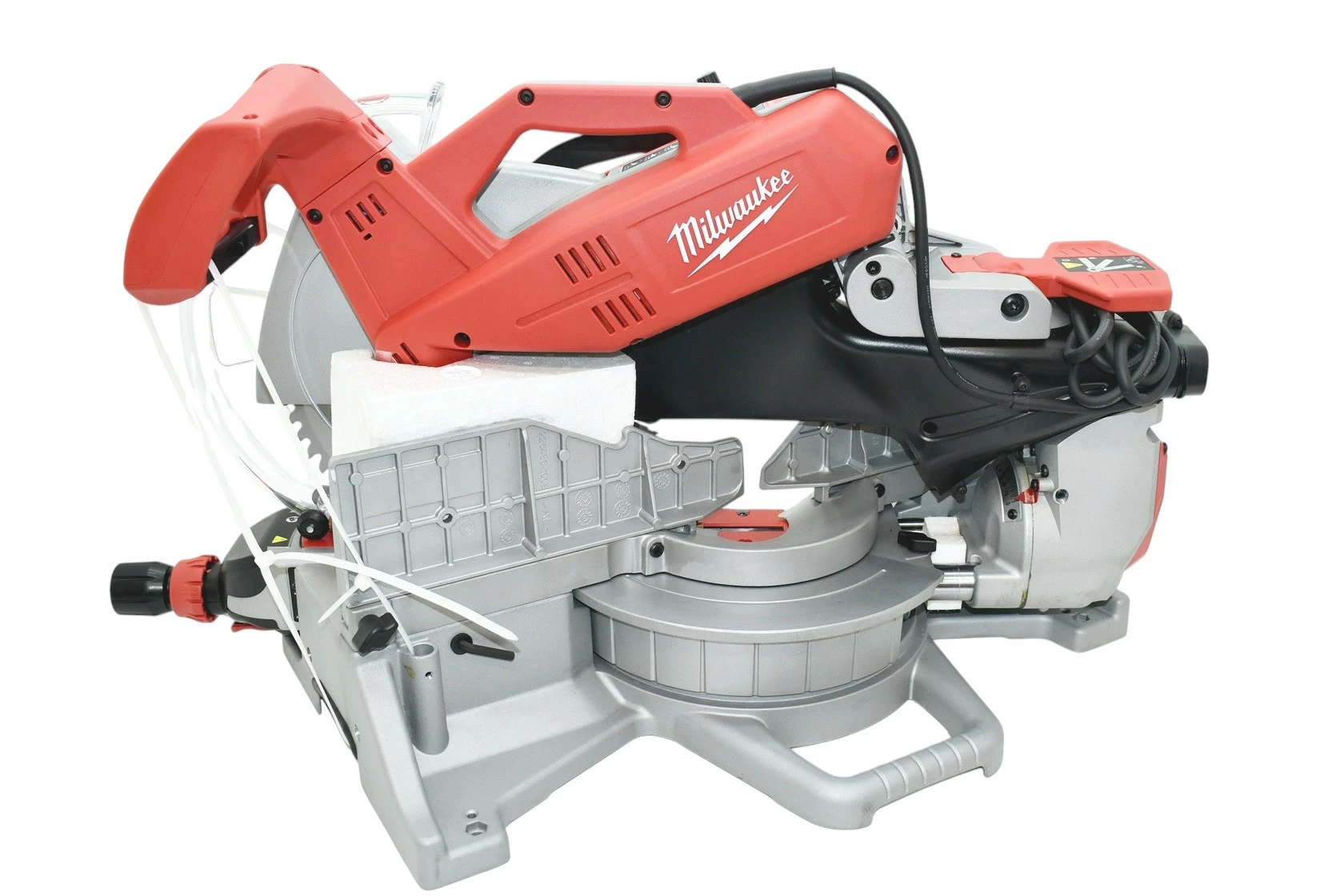 pila-ukosnica-milwaukee-ms304db-marka-248811-951033