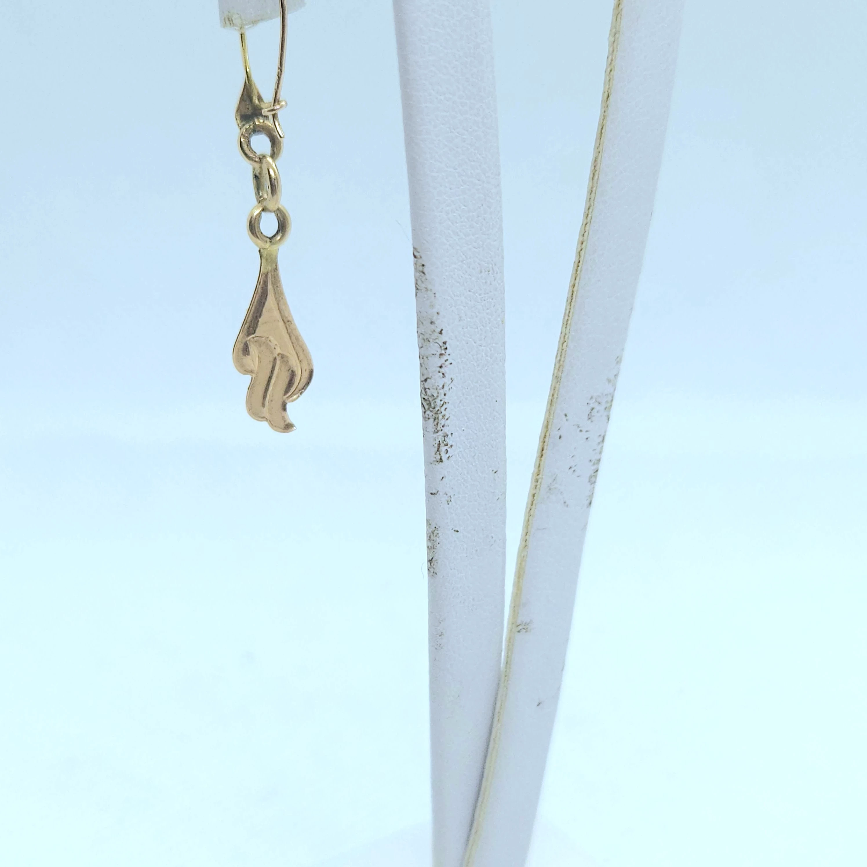 sliczne-zlote-wiszace-kolczyki-p585-139-g-rodzaj-2205-16