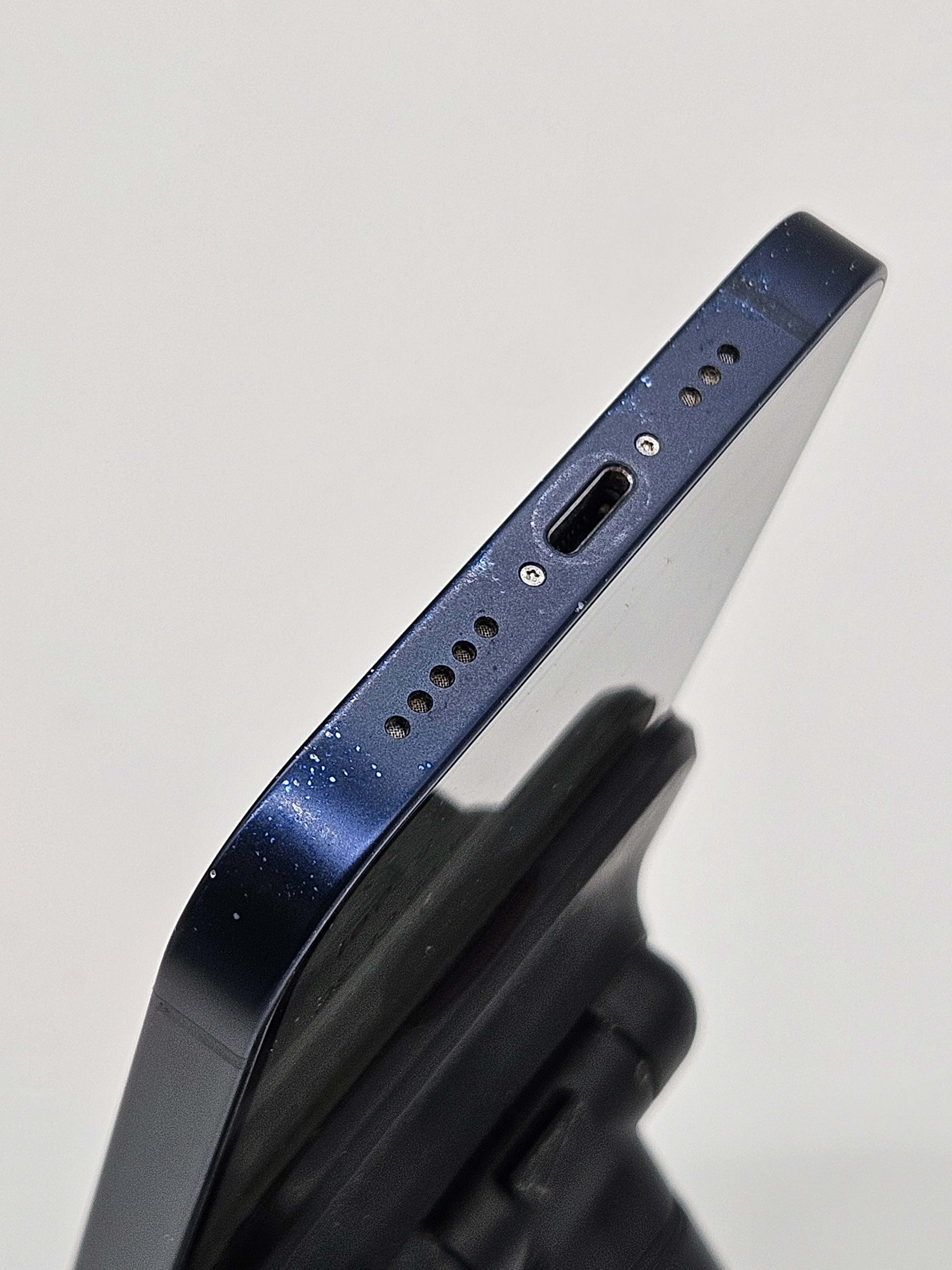 telefon-apple-iphone-12-64gb-kondycja-84-pamiec-ram-202865-214121