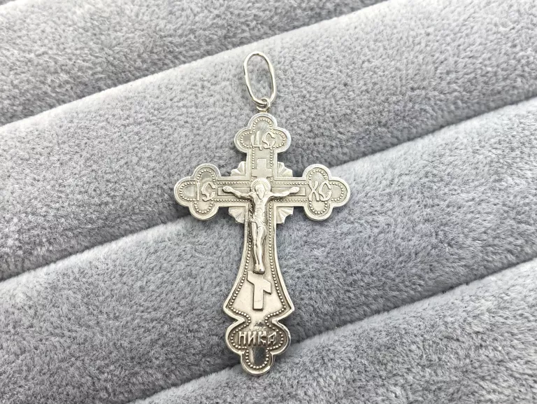 SREBRNA ZAWIESZKA KRZYŻ WSCHODNI 4,11G 3X4,5CM
