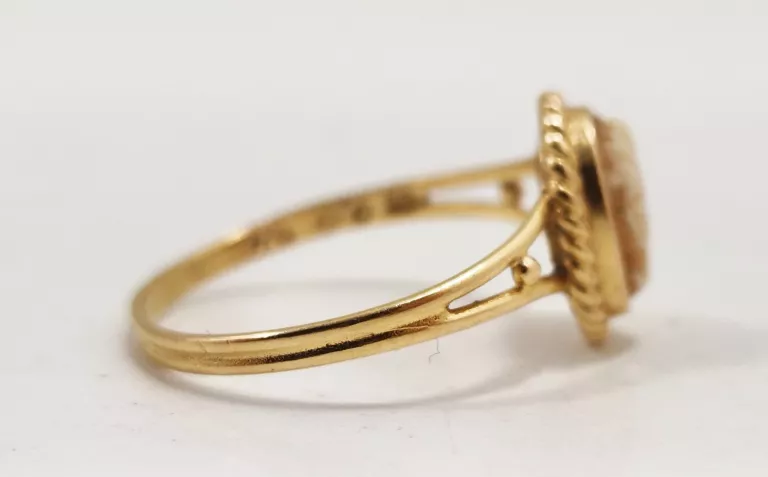 ZŁOTY PIERŚCIONEK [750; 1,6 G; R 14] KAMEO