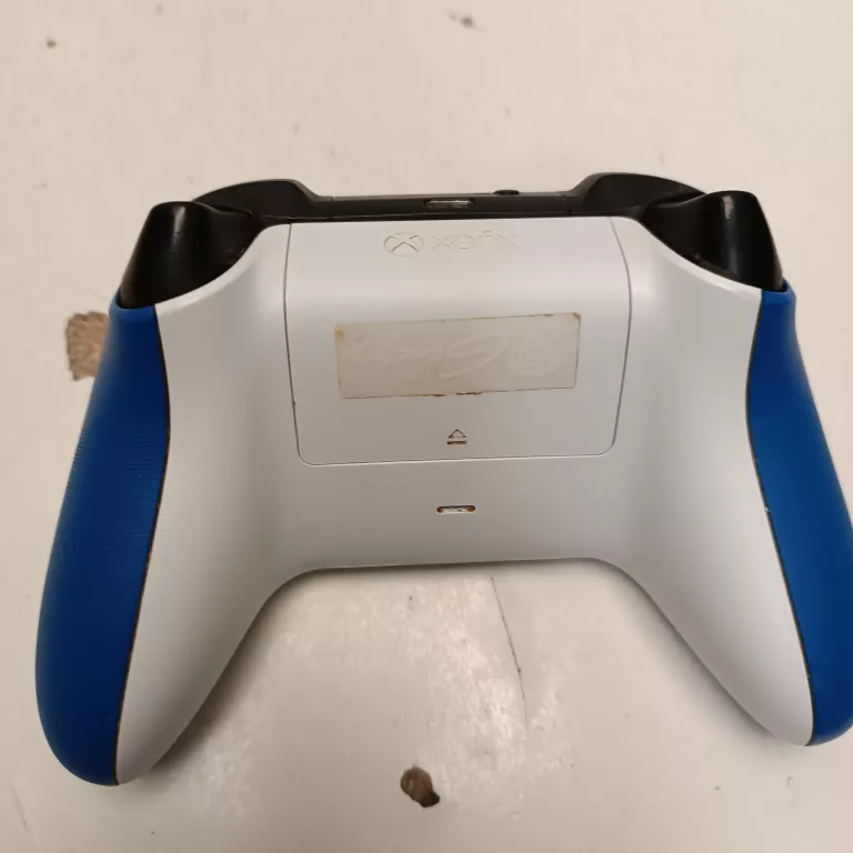 pad-microsoft-xbox-model-1914-stan-11323-2