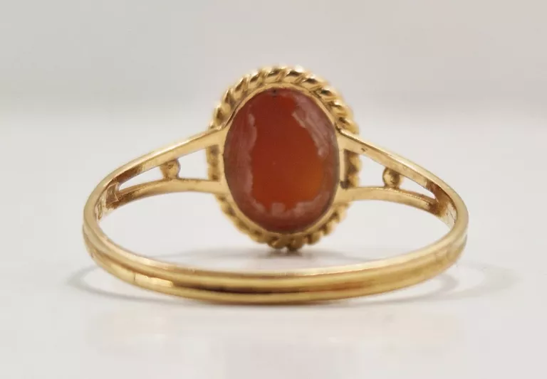 ZŁOTY PIERŚCIONEK [750; 1,6 G; R 14] KAMEO