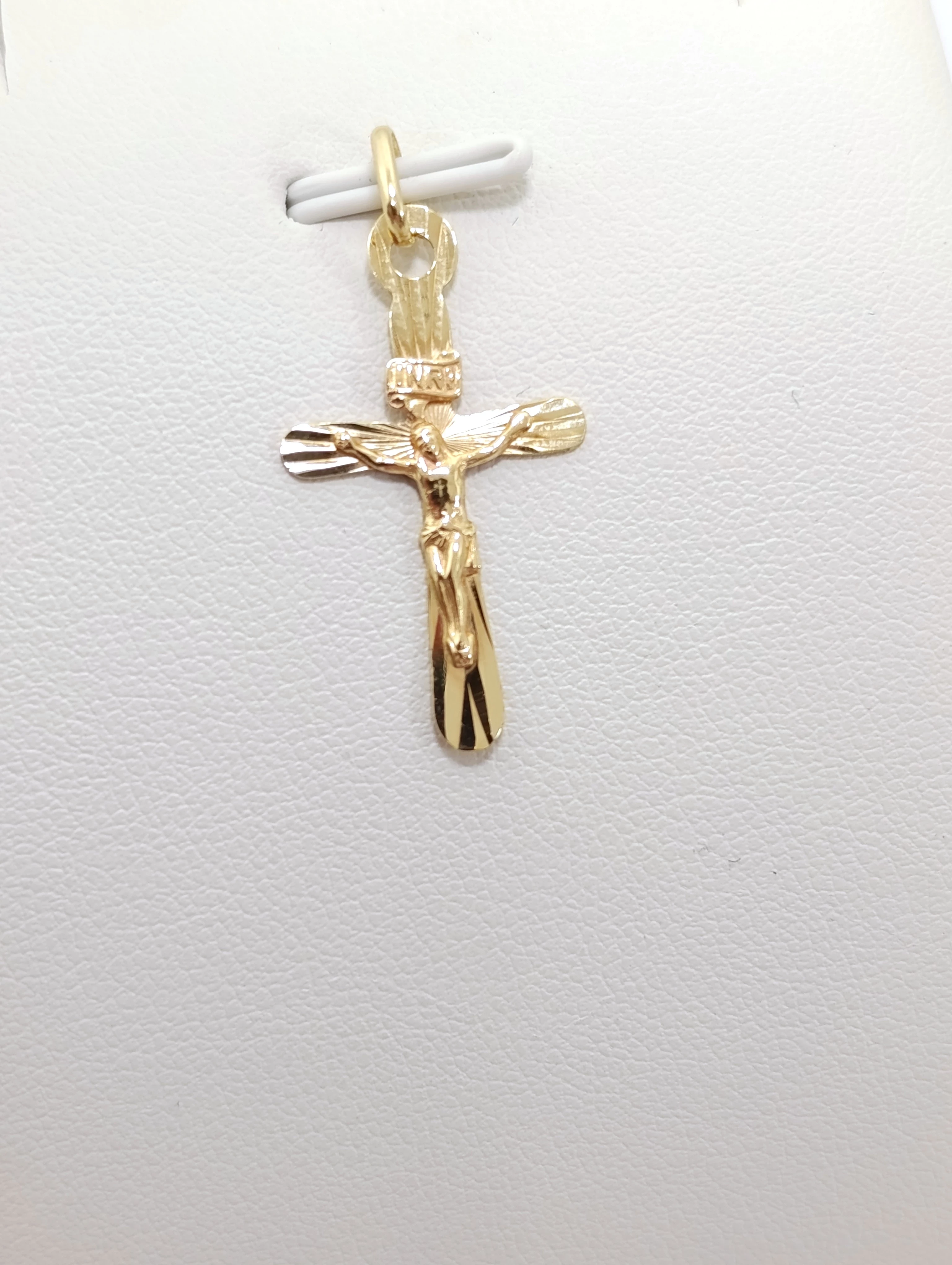 zloty-krzyzyk-pr585-088g-cechy-207006-4