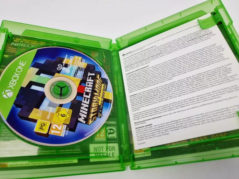gra-minecraft-story-mode-season-pass-disc-xbox-one-ean-gtin-5060146462457