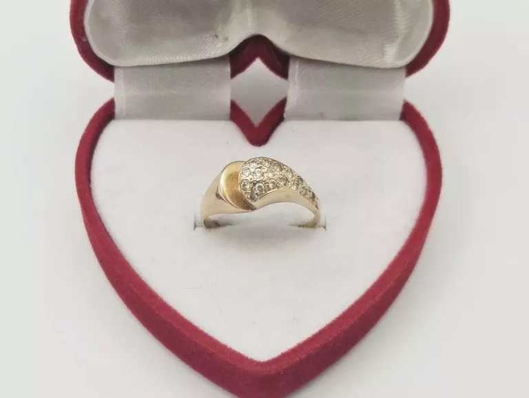 OSZAŁAMIAJĄCY ZŁOTY PIERŚCIONEK 2,85G. P.585 R.17