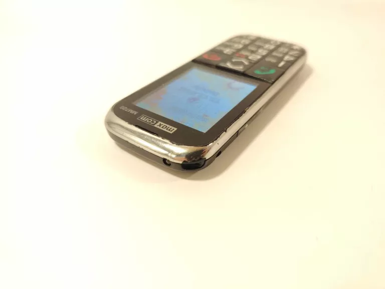 TELEFON MAXCOM MM720