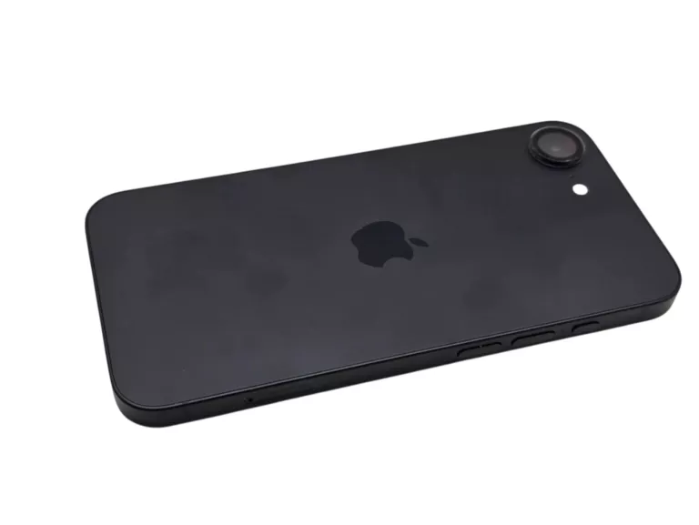 TELEFON APPLE IPHONE 16E 8 GB / 128 GB 5G CZARNY - 100% KONDYCJI - ZESTAW