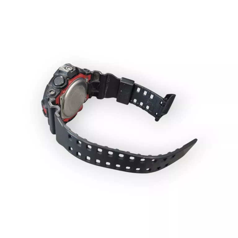 ZEGAREK MĘSKI CASIO G-SHOCK GA-700-1AER