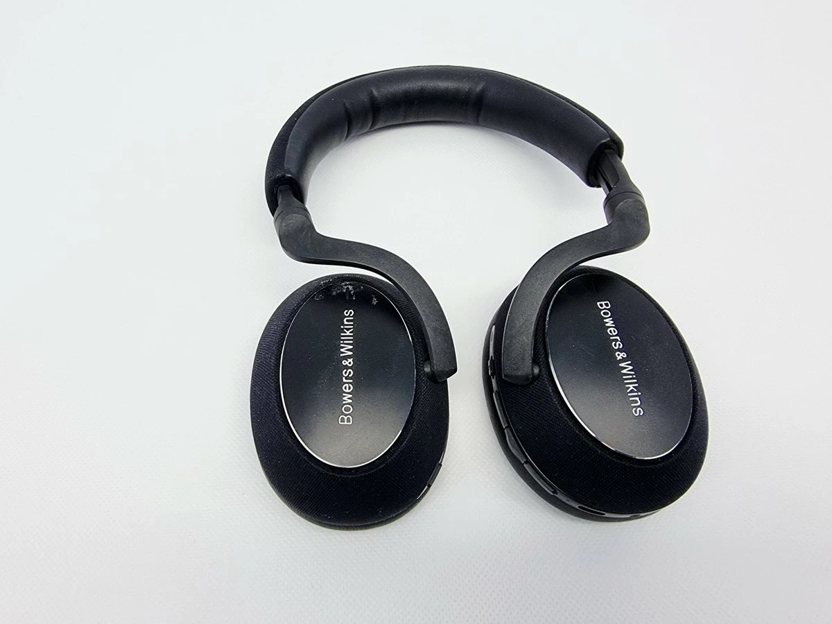 sluchawki-bezprzewodowe-bowers-and-wilkins-px7-carbon-edition-ean-gtin-714346336876