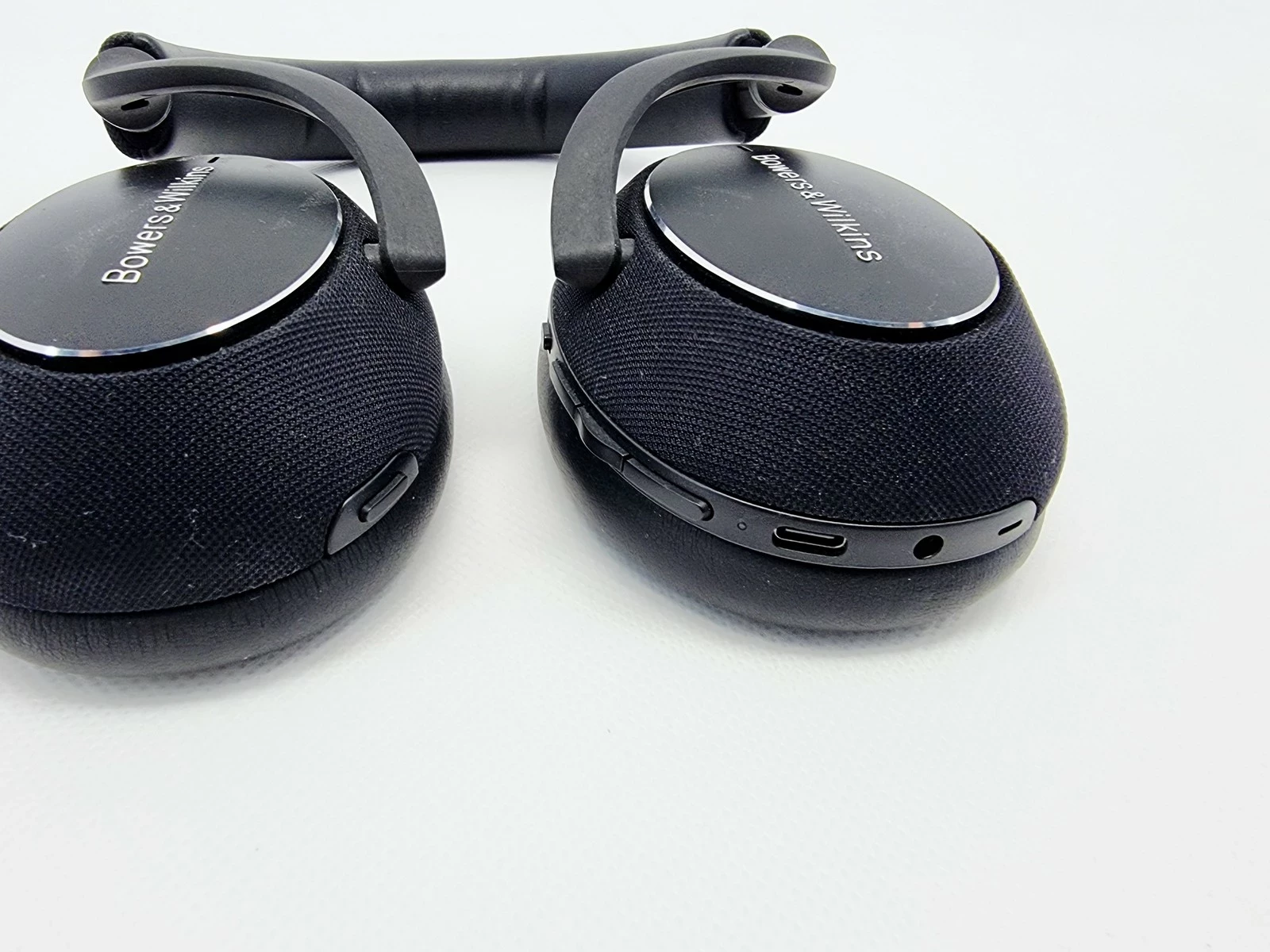 sluchawki-bezprzewodowe-bowers-and-wilkins-px7-carbon-edition-kod-producenta-bowers-wilkins